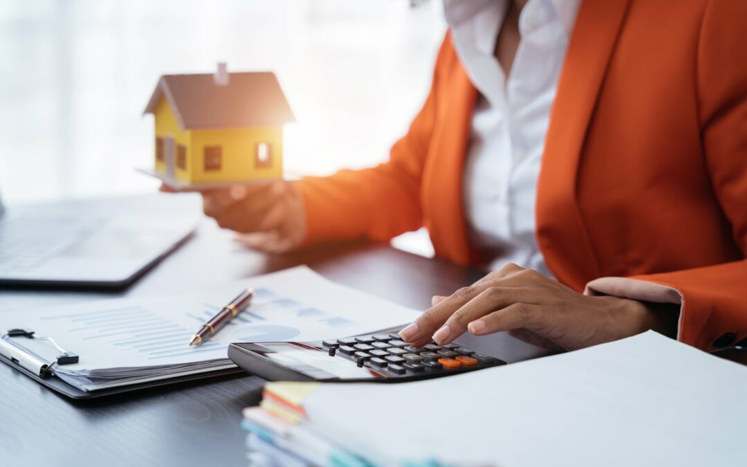 FHA vs. Conventional Loans: Choosing the Right Mortgage for You